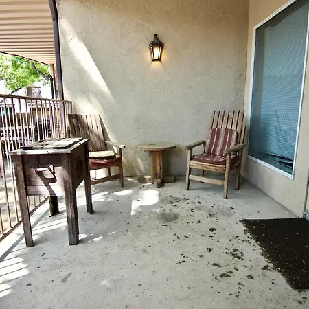 The Guadalupe Escape Apartment